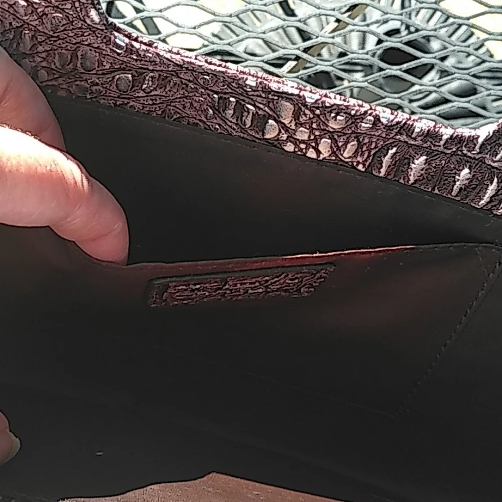 Faux crocodile clutch‎